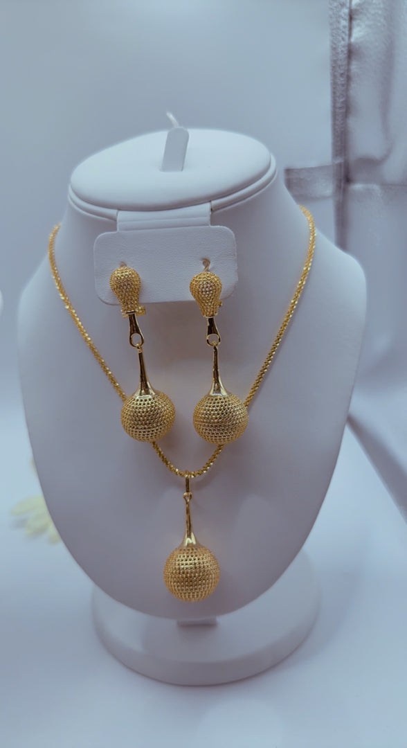 18K Brazilian Extravagant Simple Party Set